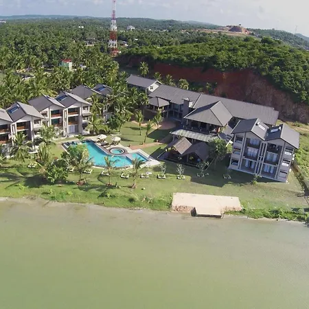 Amaranthe Bay Resort & Spa-2